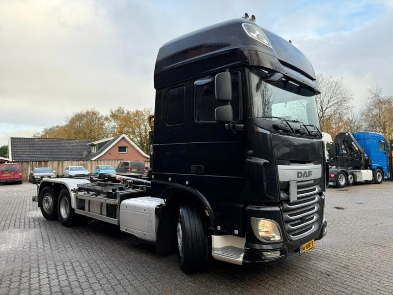 DAF XF 440 6x2 Hyva Haakarm Stuuras 660.119KM! NL Truck APK 03-2026 - משאית הרמת וו: תמונה 4 DAF XF 440 6x2 Hyva Haakarm Stuuras 660.119KM! NL Truck APK 03-2026 - משאית הרמת וו: תמונה 4