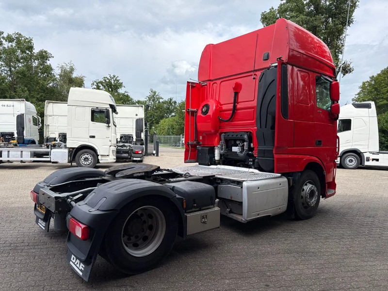 DAF XF 460 SSC ENGINE PROBLEM!! Retarder Standairco 795.986KM - יחידת טרקטור: תמונה 3 DAF XF 460 SSC ENGINE PROBLEM!! Retarder Standairco 795.986KM - יחידת טרקטור: תמונה 3