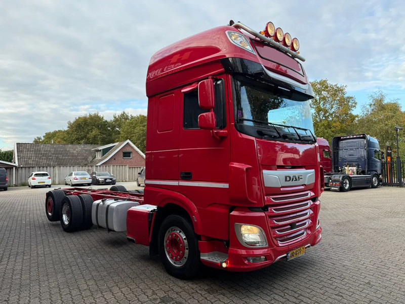 DAF XF 530 6X2 FAS Full air Alcoa Retarder Stuuras 7.6M Chassis NL Truck - משאית עם שלדת תא: תמונה 2 DAF XF 530 6X2 FAS Full air Alcoa Retarder Stuuras 7.6M Chassis NL Truck - משאית עם שלדת תא: תמונה 2