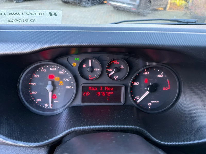 כלי רכב מסחרי לקירור, כלי רכב מסחרי קומבי Iveco 35C14 Thermo King V500 Spectrum Dual Temp: תמונה 14