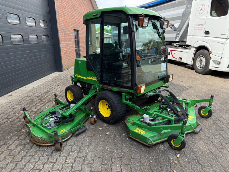 John Deere 1515 Series 2 decks cyclo maaier Airco 4X4 - מכסחת גינה: תמונה 2 John Deere 1515 Series 2 decks cyclo maaier Airco 4X4 - מכסחת גינה: תמונה 2