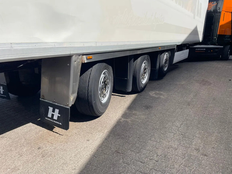 Krone SD SLX Whisper VSE Stuuras 2X! LZV Gekeurd, nieuwe APK - סמיטריילר איזותרמי: תמונה 4 Krone SD SLX Whisper VSE Stuuras 2X! LZV Gekeurd, nieuwe APK - סמיטריילר איזותרמי: תמונה 4