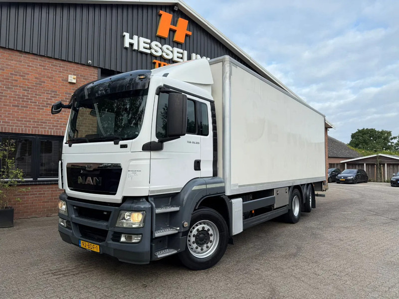 MAN TGS 26.320 EEV Koffer Stuuras AHK 3.000KG LBW 370.859 KM! NL Truck - משאית תיבה: תמונה 1 MAN TGS 26.320 EEV Koffer Stuuras AHK 3.000KG LBW 370.859 KM! NL Truck - משאית תיבה: תמונה 1