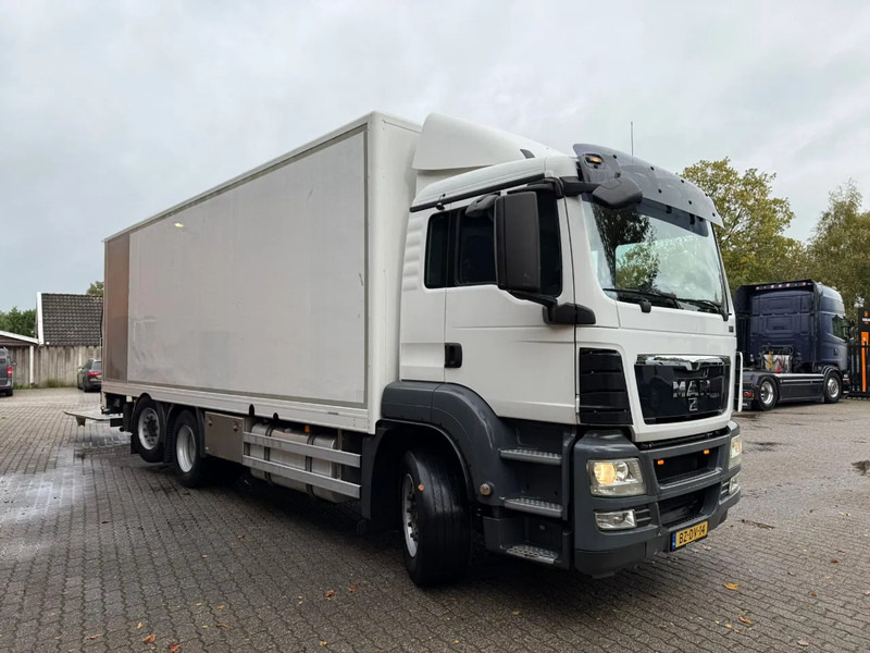 MAN TGS 26.320 Koffer Stuuras AHK 2.500KG LBW 319.460KM! NL Truck - משאית תיבה: תמונה 2 MAN TGS 26.320 Koffer Stuuras AHK 2.500KG LBW 319.460KM! NL Truck - משאית תיבה: תמונה 2