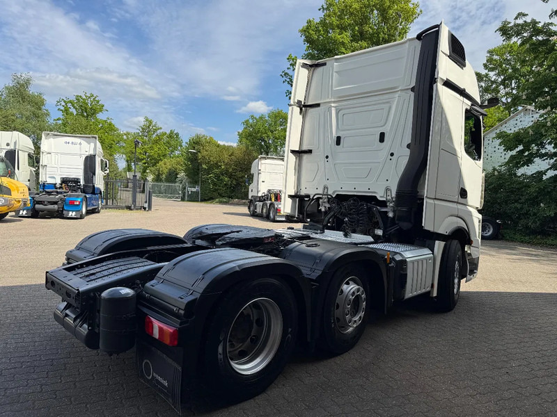 Mercedes-Benz Actros 2545 6X2 Gigaspace Gestuurde voorloopas NL Truck 327.240KM - יחידת טרקטור: תמונה 3 Mercedes-Benz Actros 2545 6X2 Gigaspace Gestuurde voorloopas NL Truck 327.240KM - יחידת טרקטור: תמונה 3