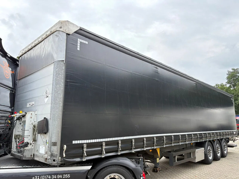 Schmitz Cargobull SCB*S3T Schuifzeilen/Schuifdak Laadklep/LBW Schijfremmen APK/TUV 11/2025 - סמיטריילר עם וילונות צד: תמונה 1 Schmitz Cargobull SCB*S3T Schuifzeilen/Schuifdak Laadklep/LBW Schijfremmen APK/TUV 11/2025 - סמיטריילר עם וילונות צד: תמונה 1