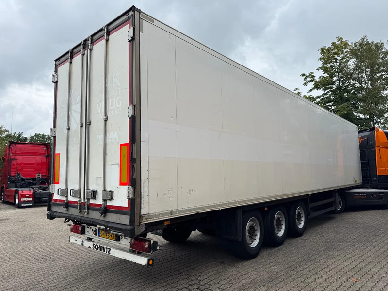 Schmitz Cargobull SKO 24 5x Meatrails Rohrbahnen Fleisch Carrier Vector 1950MT - סמיטריילר איזותרמי: תמונה 2 Schmitz Cargobull SKO 24 5x Meatrails Rohrbahnen Fleisch Carrier Vector 1950MT - סמיטריילר איזותרמי: תמונה 2