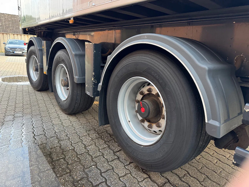 הַחכָּרָה Stas SA345K 60m3 Vol-alu Klep deuren 10 tons assen Liftas Stuuras Stas SA345K 60m3 Vol-alu Klep deuren 10 tons assen Liftas Stuuras: תמונה 12