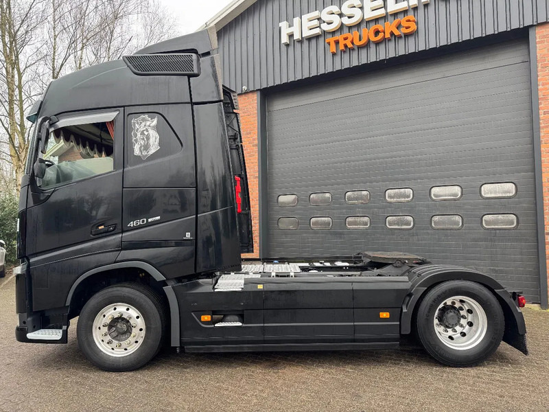 Volvo FH Dual clutch 2X tank Standairco 689.009KM! Alcoa - יחידת טרקטור: תמונה 4 Volvo FH Dual clutch 2X tank Standairco 689.009KM! Alcoa - יחידת טרקטור: תמונה 4