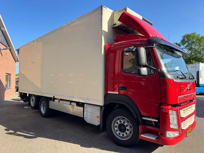 Volvo FM 420 Frigoblock D+E 7.6M AHK Stuuras/Lenkachs APK 11/2025 - משאית קירור: תמונה 3 Volvo FM 420 Frigoblock D+E 7.6M AHK Stuuras/Lenkachs APK 11/2025 - משאית קירור: תמונה 3