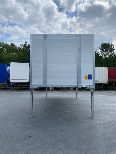 Kögel BDF-System, 7.450 mm lang, mit Heckklappe - גוף שטוח: תמונה 3 Kögel BDF-System, 7.450 mm lang, mit Heckklappe - גוף שטוח: תמונה 3