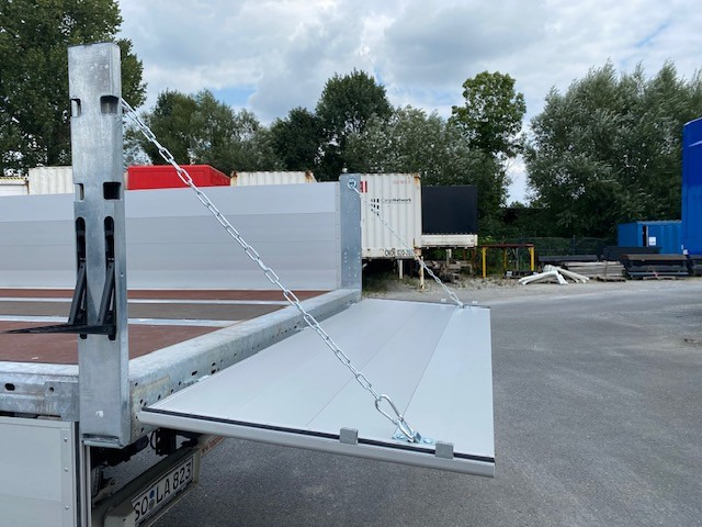 Kögel BDF-System, 7.450 mm lang, mit Heckklappe - גוף שטוח: תמונה 5 Kögel BDF-System, 7.450 mm lang, mit Heckklappe - גוף שטוח: תמונה 5