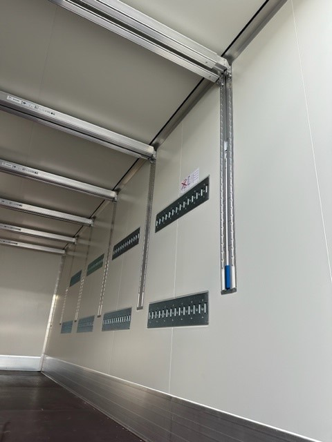 Krone BDF-System 7.450 mm, Portaltüren, FABRIKNEU - גוף החלפה - תיבה: תמונה 4 Krone BDF-System 7.450 mm, Portaltüren, FABRIKNEU - גוף החלפה - תיבה: תמונה 4