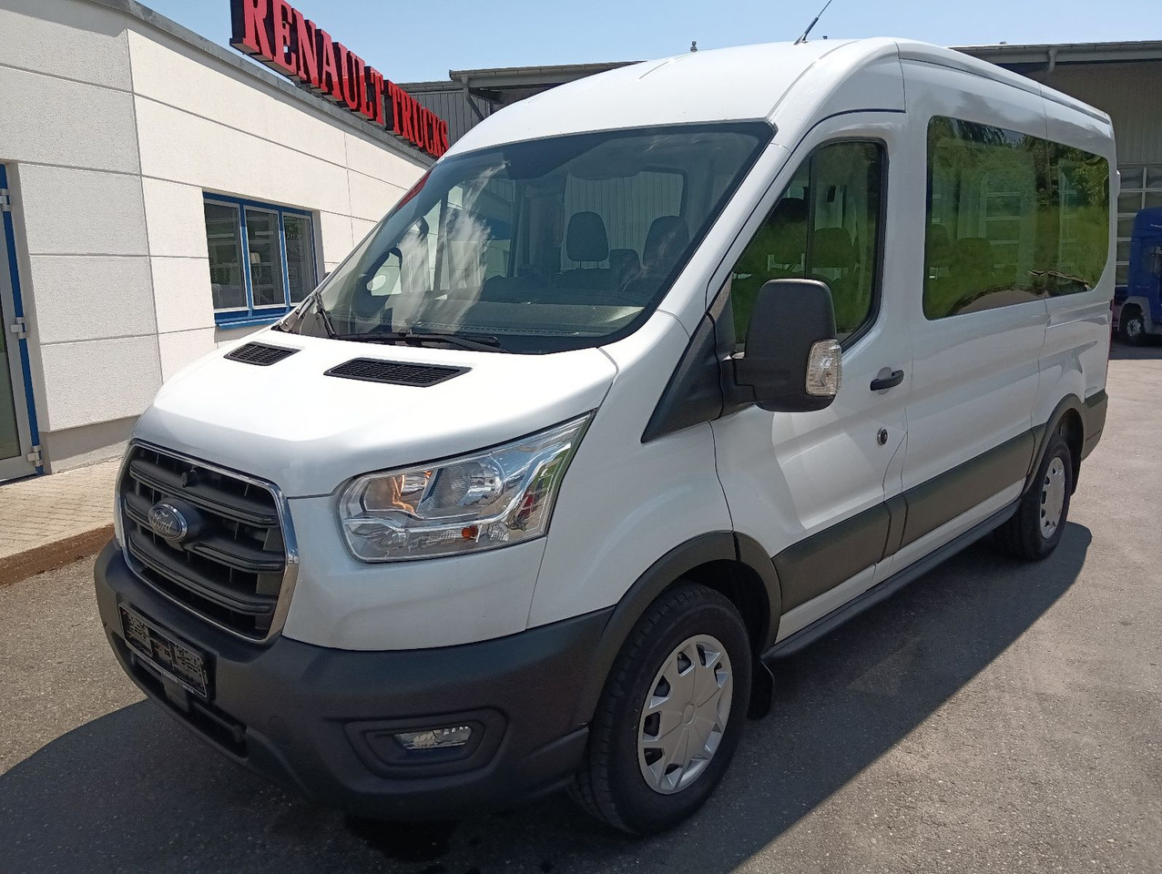 Ford Transit Kombi 350 L2 Trend 9-Sitzer 2xHeizung/Kl - כלי רכב מסחרי לנוסעים, כלי רכב מסחרי קומבי: תמונה 5 Ford Transit Kombi 350 L2 Trend 9-Sitzer 2xHeizung/Kl - כלי רכב מסחרי לנוסעים, כלי רכב מסחרי קומבי: תמונה 5