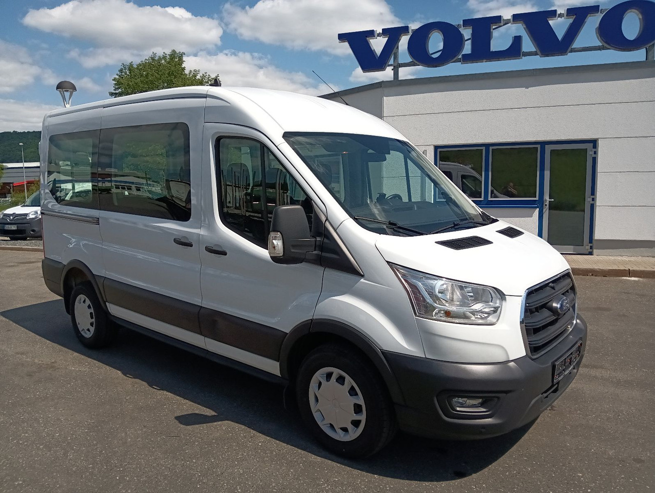 Ford Transit Kombi 350 L2 Trend 9-Sitzer 2xHeizung/Kl - כלי רכב מסחרי לנוסעים, כלי רכב מסחרי קומבי: תמונה 2 Ford Transit Kombi 350 L2 Trend 9-Sitzer 2xHeizung/Kl - כלי רכב מסחרי לנוסעים, כלי רכב מסחרי קומבי: תמונה 2