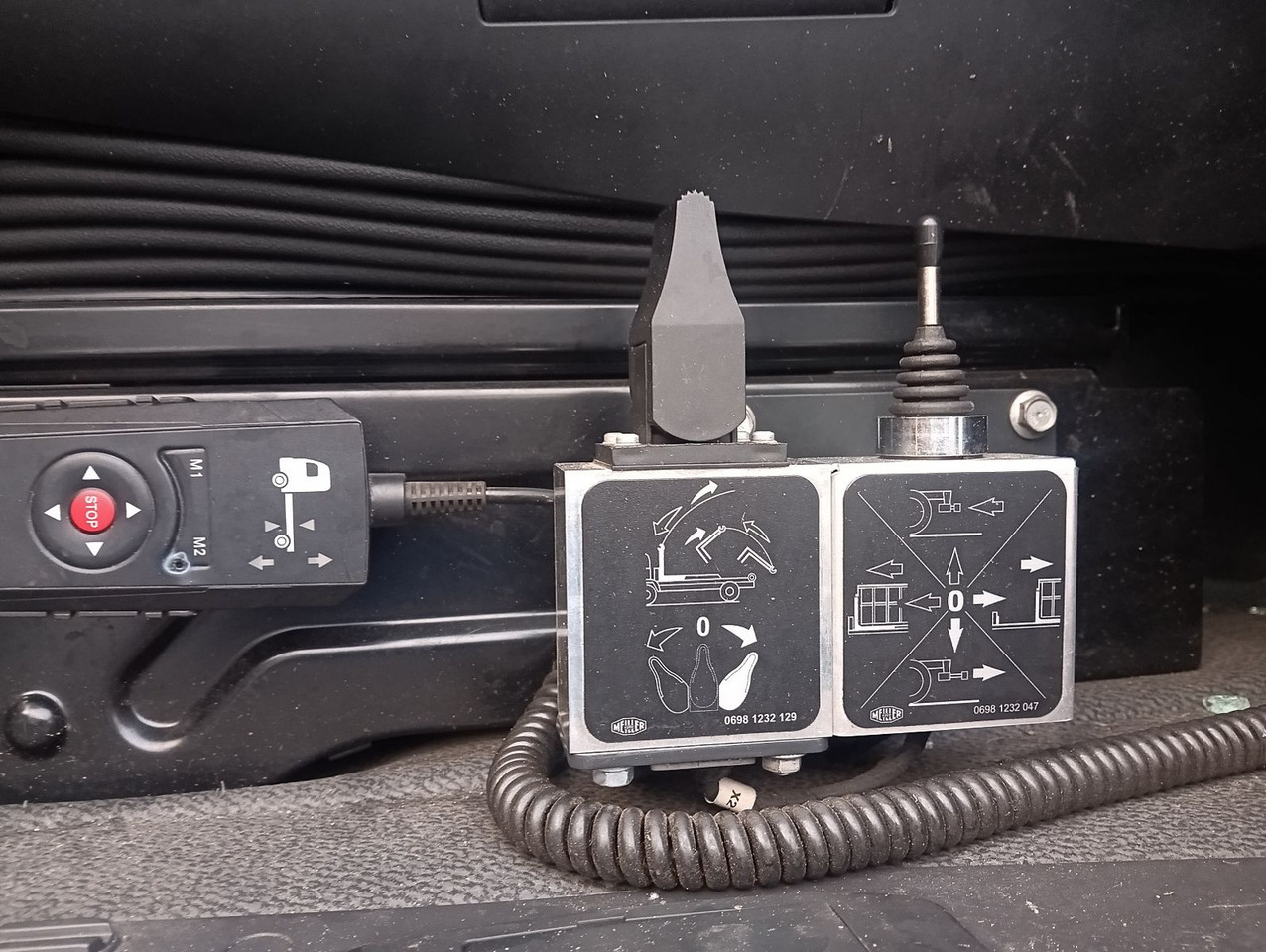 Mercedes-Benz ACTROS 2651 MP5 6x2 MEILLER RETARDER LENKACHS - משאית הרמת וו: תמונה 4 Mercedes-Benz ACTROS 2651 MP5 6x2 MEILLER RETARDER LENKACHS - משאית הרמת וו: תמונה 4