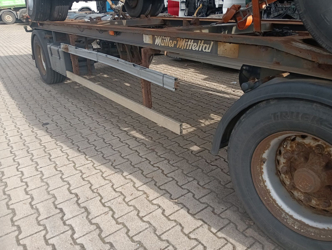 Müller-Mitteltal RA18 Abrollanhänger 7m BPW Trommel TÜV 5/2025 Müller-Mitteltal RA18 Abrollanhänger 7m BPW Trommel TÜV 5/2025 - קרון נגרר מתגלגל/ מדלג: תמונה 4 Müller-Mitteltal RA18 Abrollanhänger 7m BPW Trommel TÜV 5/2025 Müller-Mitteltal RA18 Abrollanhänger 7m BPW Trommel TÜV 5/2025 - קרון נגרר מתגלגל/ מדלג: תמונה 4