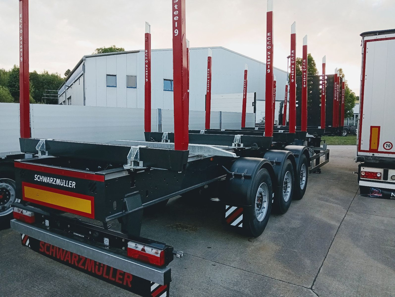 Schwarzmüller 3-A Rungensattel 8xRungSchemel 5800kg NEU sofort Schwarzmüller 3-A Rungensattel 8xRungSchemel 5800kg NEU sofort - סמיטריילר עץ: תמונה 3 Schwarzmüller 3-A Rungensattel 8xRungSchemel 5800kg NEU sofort Schwarzmüller 3-A Rungensattel 8xRungSchemel 5800kg NEU sofort - סמיטריילר עץ: תמונה 3