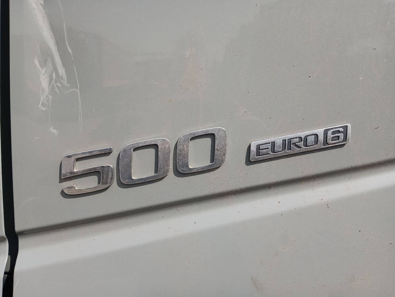 Volvo FH 500 Globe CRAWLER Hydr.,Luft/Luft Motor läuft - יחידת טרקטור: תמונה 2 Volvo FH 500 Globe CRAWLER Hydr.,Luft/Luft Motor läuft - יחידת טרקטור: תמונה 2