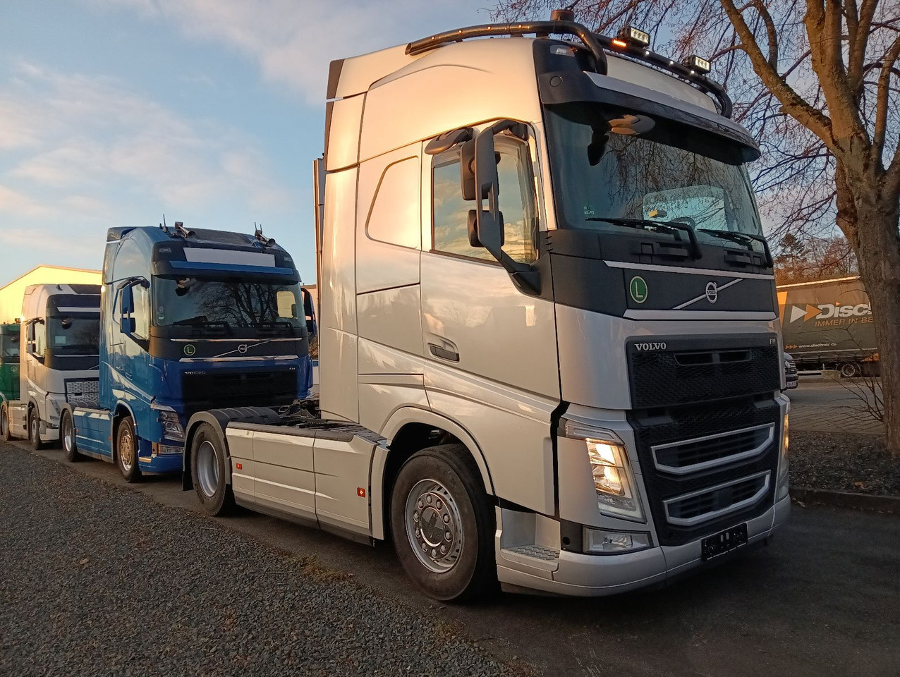 Volvo FH460 Globe FullSpoiler TV I-PARC 2xTank German - יחידת טרקטור: תמונה 1 Volvo FH460 Globe FullSpoiler TV I-PARC 2xTank German - יחידת טרקטור: תמונה 1