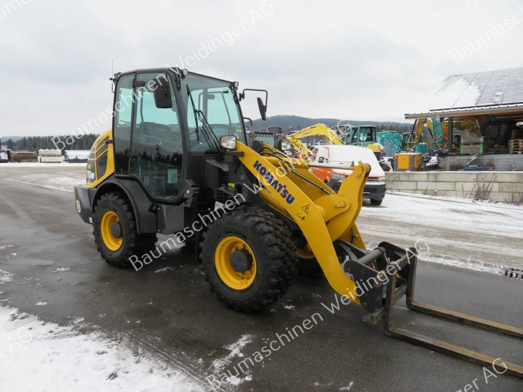 Komatsu WA 70 M-8 - מעמיס גלגלים: תמונה 1 Komatsu WA 70 M-8 - מעמיס גלגלים: תמונה 1