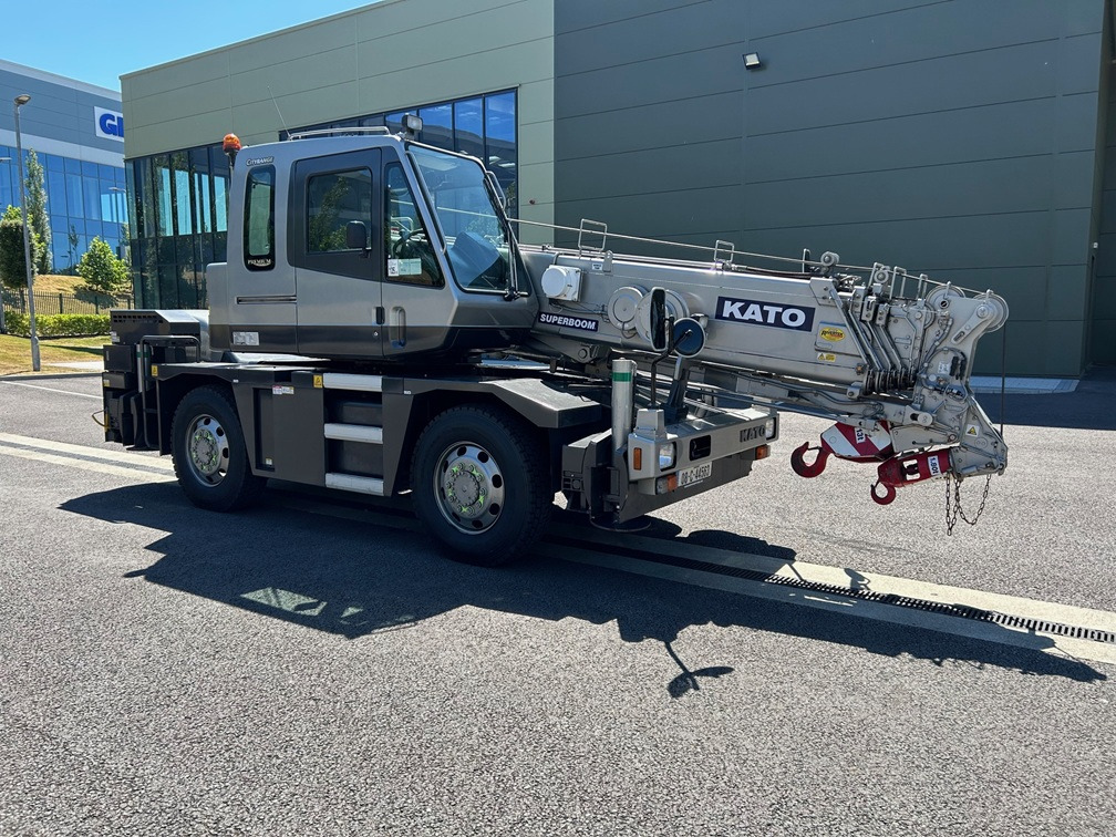 KATO 13 Ton City Crane with Only 6,822kms and 1,362 hours from New - עגורן לכל שטח: תמונה 3 KATO 13 Ton City Crane with Only 6,822kms and 1,362 hours from New - עגורן לכל שטח: תמונה 3
