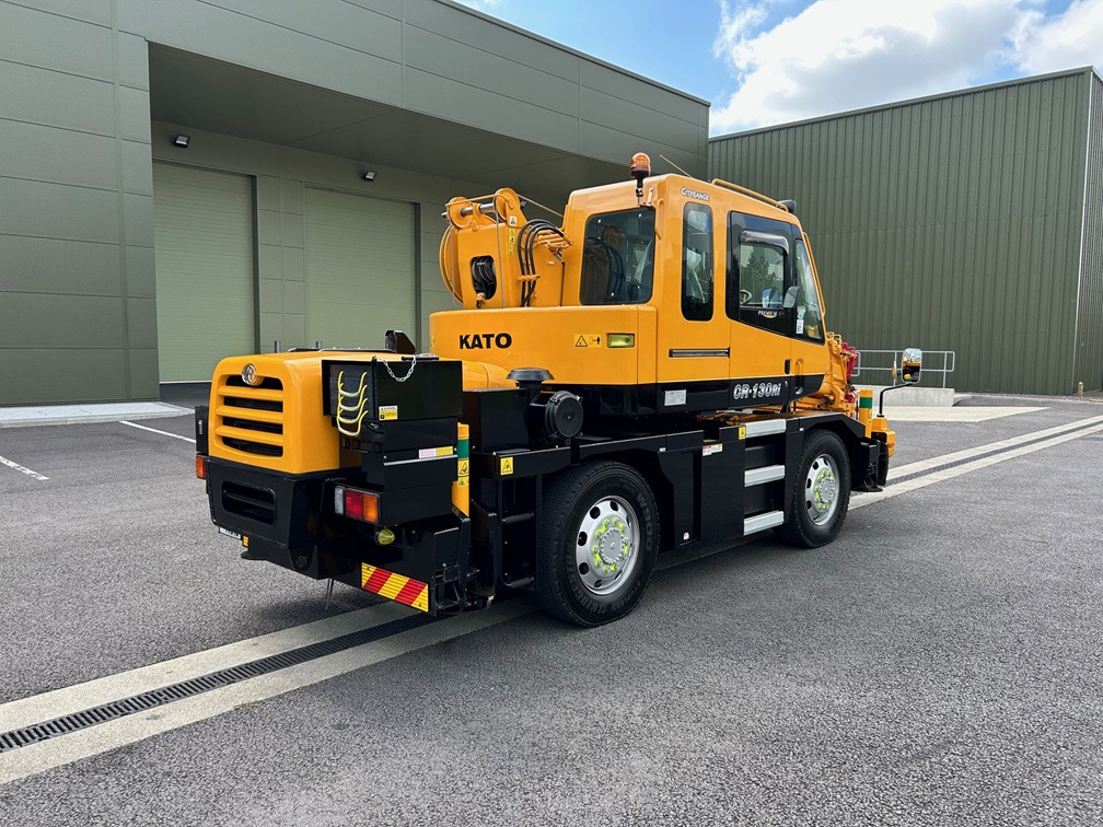 KATO CR-130Ri , 13 Ton City Crane - LIKE NEW CONDITION - עגורן נייד: תמונה 3 KATO CR-130Ri , 13 Ton City Crane - LIKE NEW CONDITION - עגורן נייד: תמונה 3