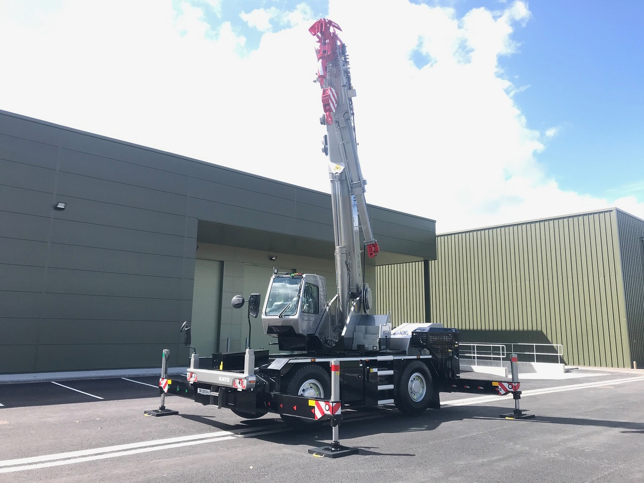 KATO CR-250Rv  - 25 Ton City Crane - עגורן נייד: תמונה 5 KATO CR-250Rv  - 25 Ton City Crane - עגורן נייד: תמונה 5