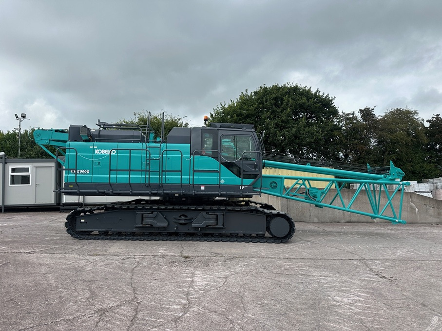 KOBELCO CKE900G-2 - 100 Ton Crawler Crane - Excellent Condition - עגורן זוחל: תמונה 2 KOBELCO CKE900G-2 - 100 Ton Crawler Crane - Excellent Condition - עגורן זוחל: תמונה 2
