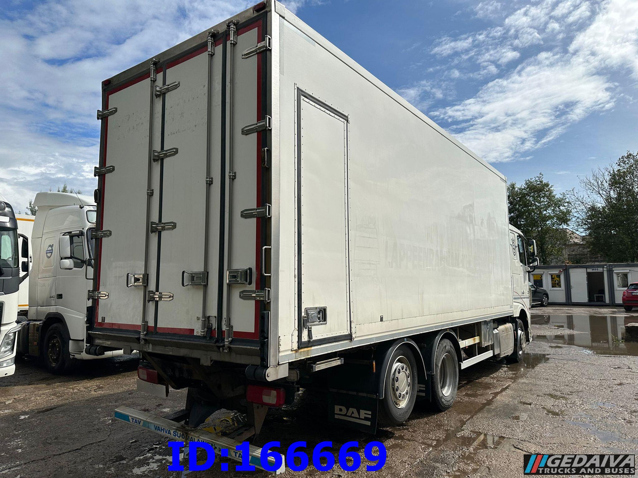 DAF XF 106.460 FAR 6X2 Euro6 - משאית קירור: תמונה 4 DAF XF 106.460 FAR 6X2 Euro6 - משאית קירור: תמונה 4