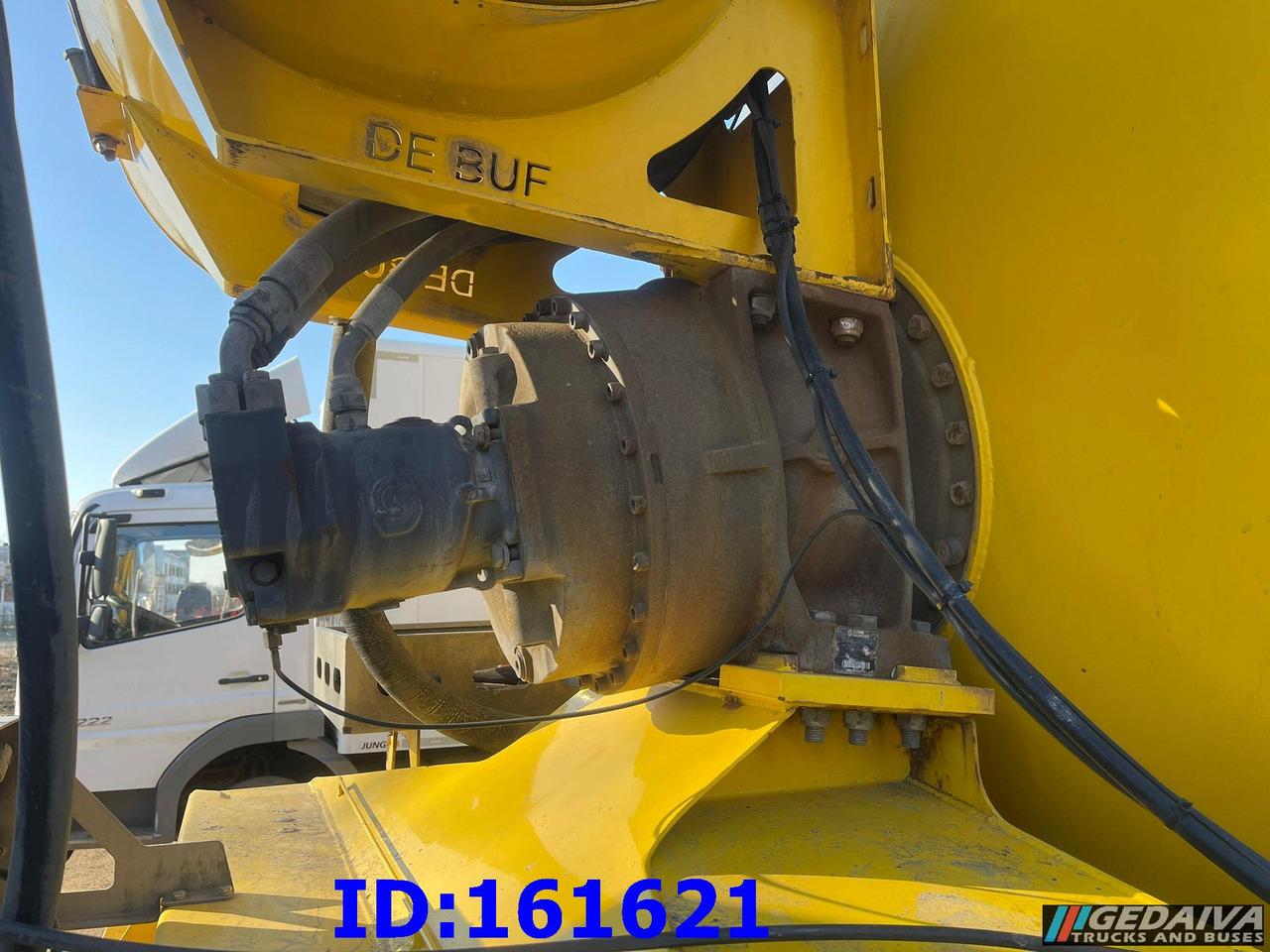 מערבל בטון סמיטרליילר DE BUF BM 12-36-2   12m3: תמונה 12