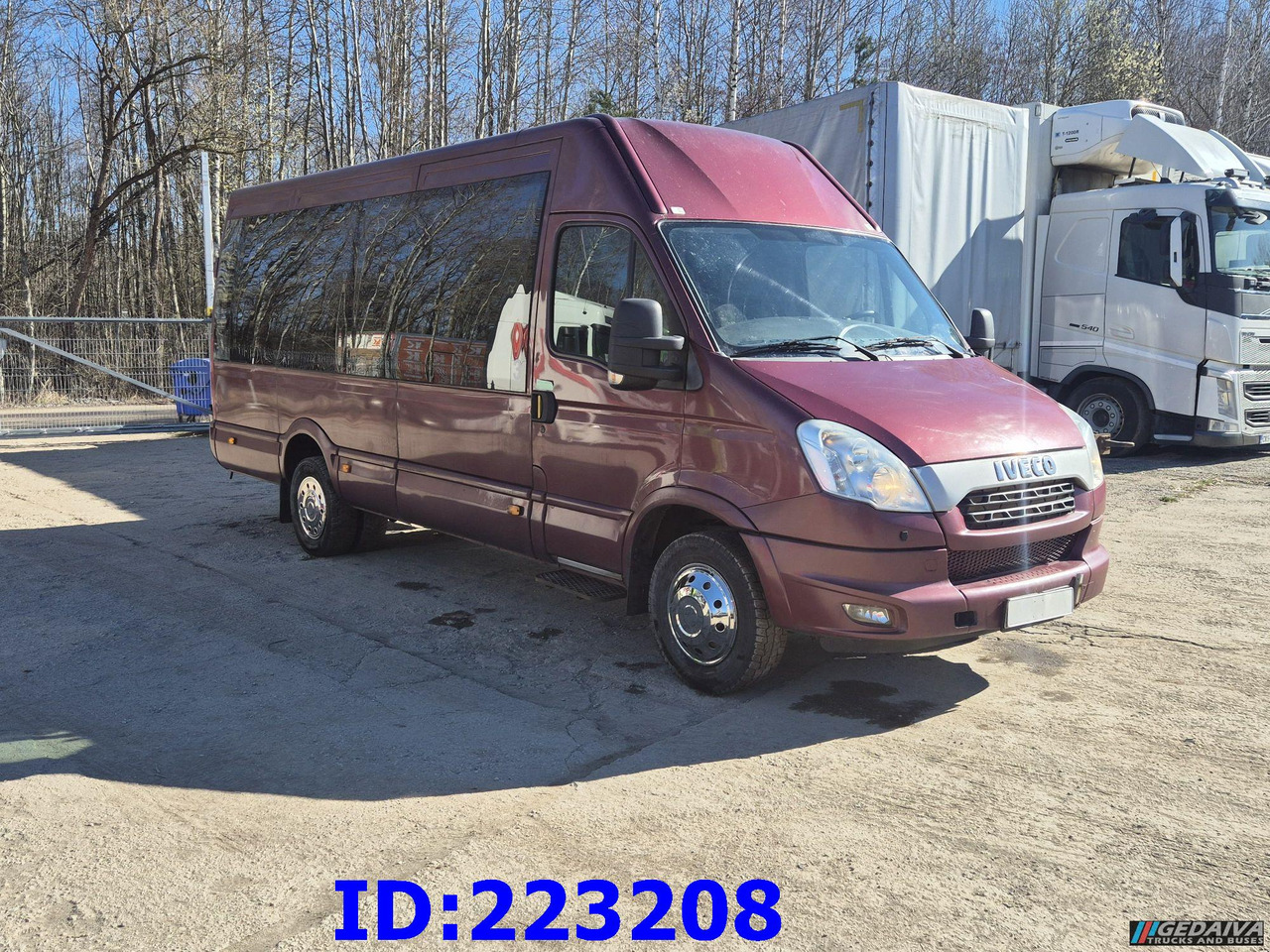 IVECO Daily Avestark 17-seater - אוטובוס בין עירוני: תמונה 1 IVECO Daily Avestark 17-seater - אוטובוס בין עירוני: תמונה 1