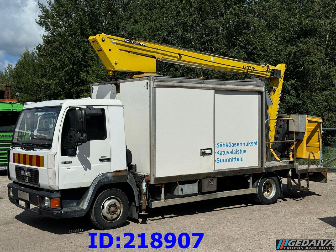 MAN LE 220C + Sky King 179TV - פלטפורמה אווירית מותקנת על משאית: תמונה 1 MAN LE 220C + Sky King 179TV - פלטפורמה אווירית מותקנת על משאית: תמונה 1