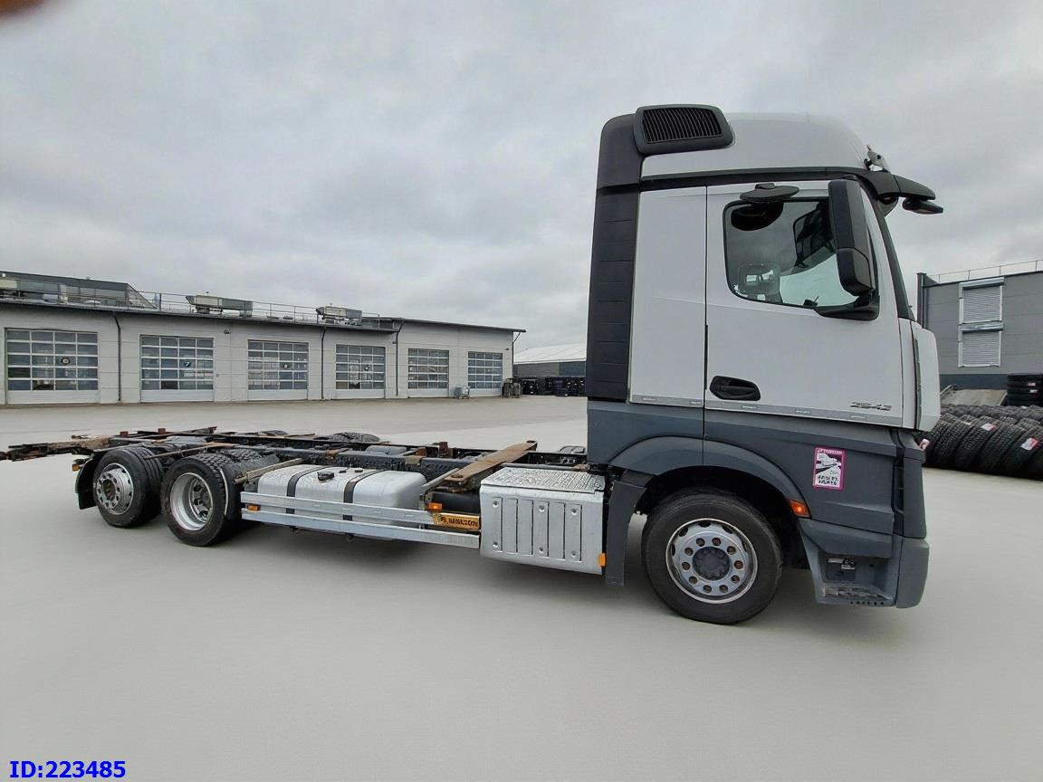 MERCEDES-BENZ Actros 2542 6x2 Euro6 - מוביל מכולות/ משאית החלפת גוף: תמונה 5 MERCEDES-BENZ Actros 2542 6x2 Euro6 - מוביל מכולות/ משאית החלפת גוף: תמונה 5