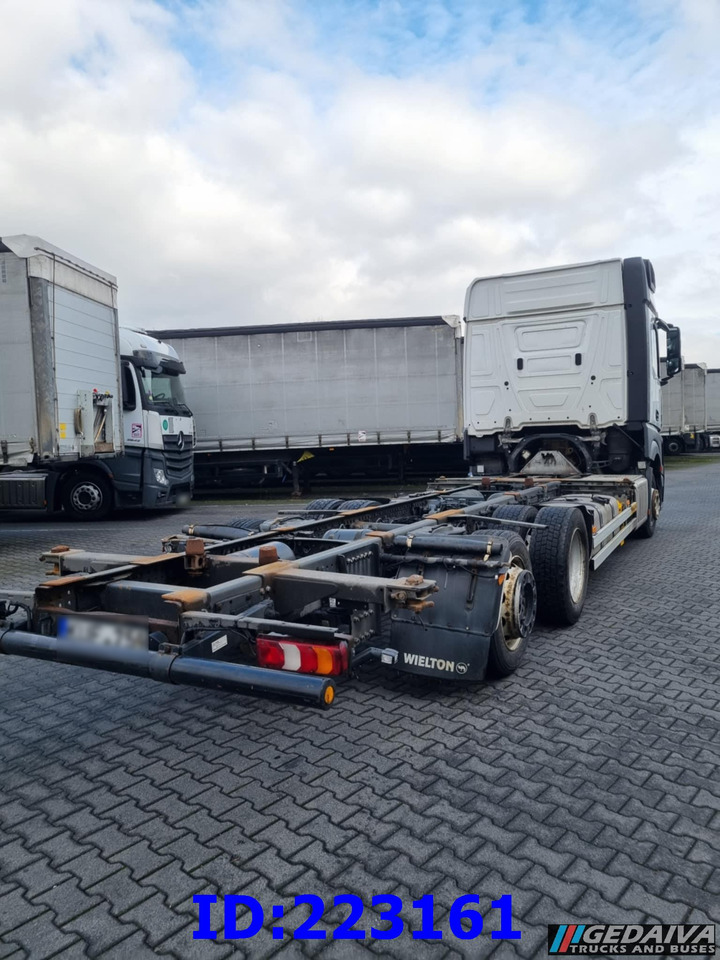 MERCEDES-BENZ Actros 2542 BDF 6x2 Euro6 - משאית עם שלדת תא: תמונה 3 MERCEDES-BENZ Actros 2542 BDF 6x2 Euro6 - משאית עם שלדת תא: תמונה 3
