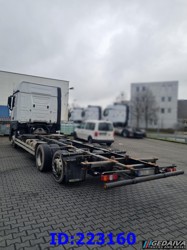 MERCEDES-BENZ Actros 2542 BDF Euro6 - משאית עם שלדת תא: תמונה 5 MERCEDES-BENZ Actros 2542 BDF Euro6 - משאית עם שלדת תא: תמונה 5