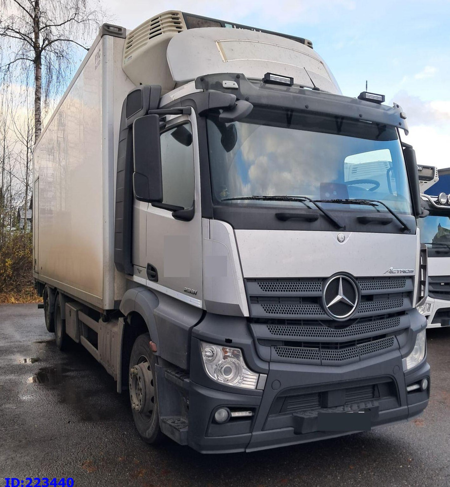 MERCEDES-BENZ Actros 2551 6x2 Euro6 - משאית קירור: תמונה 2 MERCEDES-BENZ Actros 2551 6x2 Euro6 - משאית קירור: תמונה 2