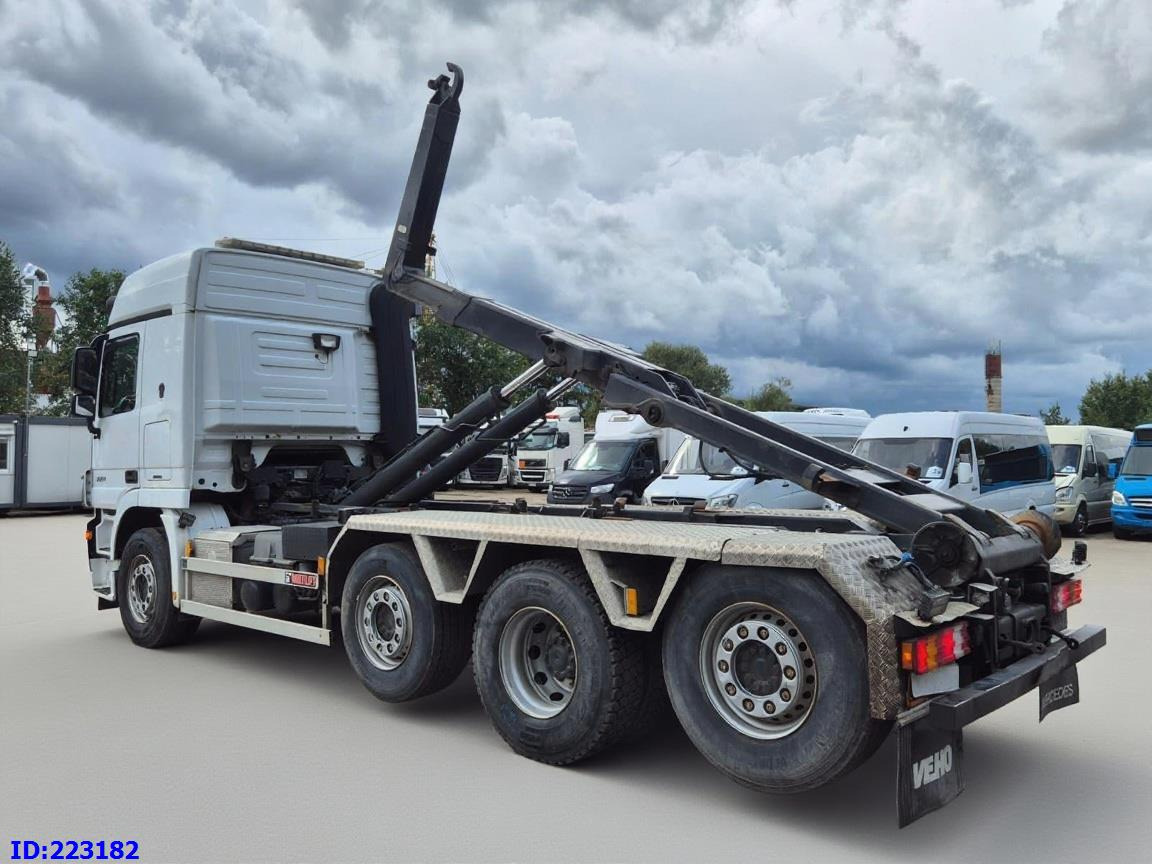 MERCEDES-BENZ Actros 2551 8x2 V8 Retarder - משאית הרמת וו: תמונה 5 MERCEDES-BENZ Actros 2551 8x2 V8 Retarder - משאית הרמת וו: תמונה 5