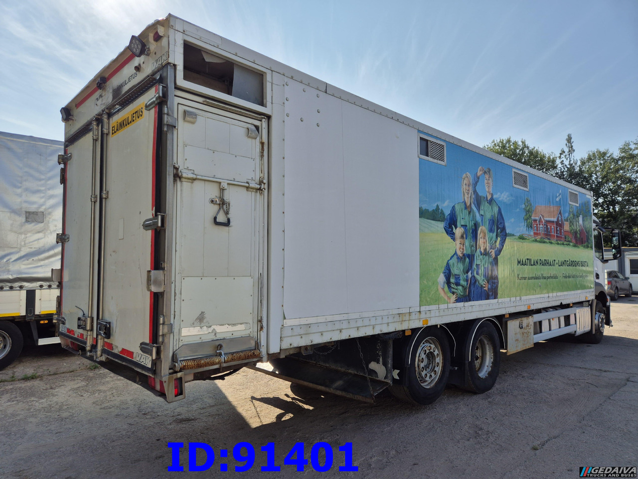 MERCEDES-BENZ Antos 2532 - 6x2 - Euro 6 - Animal transport - משאית להובלת בעלי חיים: תמונה 5 MERCEDES-BENZ Antos 2532 - 6x2 - Euro 6 - Animal transport - משאית להובלת בעלי חיים: תמונה 5