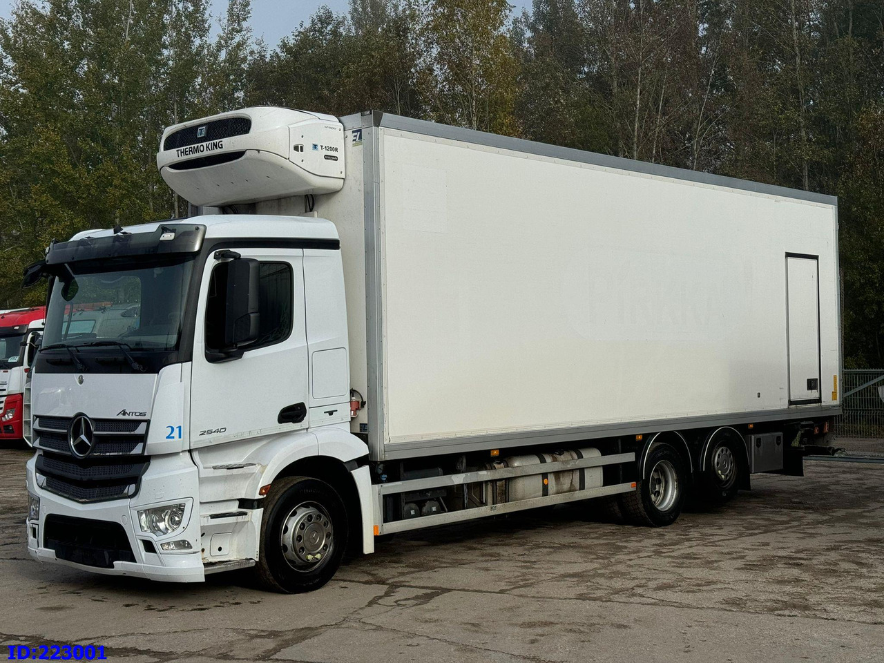 MERCEDES-BENZ Antos 2540 6x2 Euro6 - משאית קירור: תמונה 1 MERCEDES-BENZ Antos 2540 6x2 Euro6 - משאית קירור: תמונה 1
