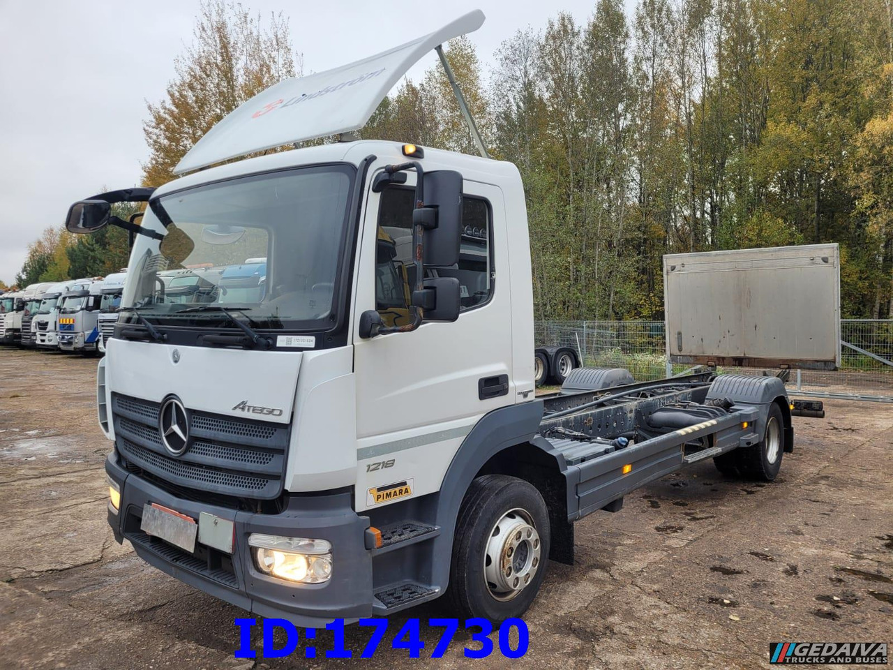 MERCEDES-BENZ Atego 1218 - Euro6 - Manual - Full Steel - משאית עם שלדת תא: תמונה 1 MERCEDES-BENZ Atego 1218 - Euro6 - Manual - Full Steel - משאית עם שלדת תא: תמונה 1