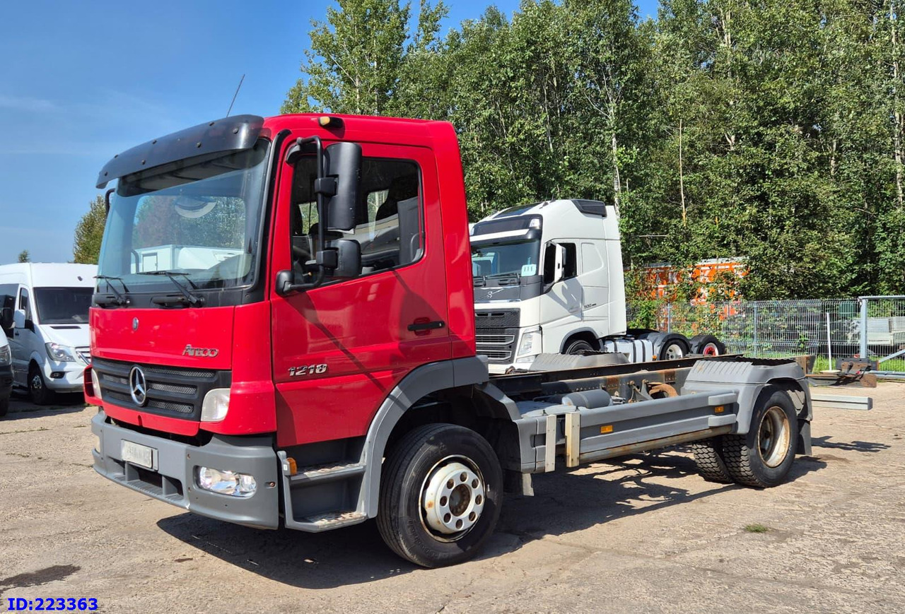 MERCEDES-BENZ Atego 1218 - Full steel - Manual (3 seats) - משאית עם שלדת תא: תמונה 1 MERCEDES-BENZ Atego 1218 - Full steel - Manual (3 seats) - משאית עם שלדת תא: תמונה 1