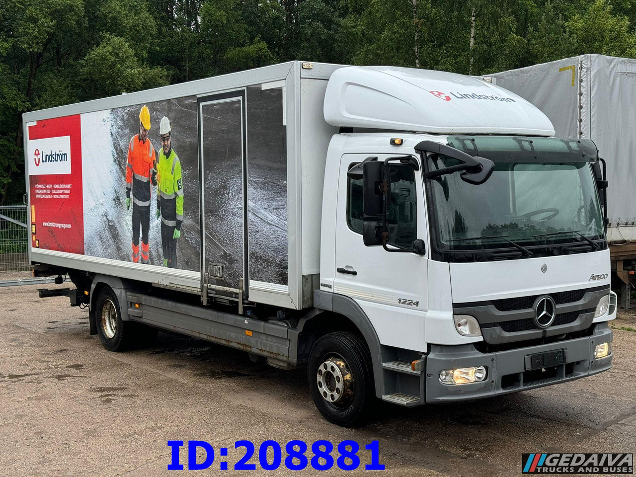MERCEDES-BENZ Atego 1224 - משאית תיבה: תמונה 3 MERCEDES-BENZ Atego 1224 - משאית תיבה: תמונה 3