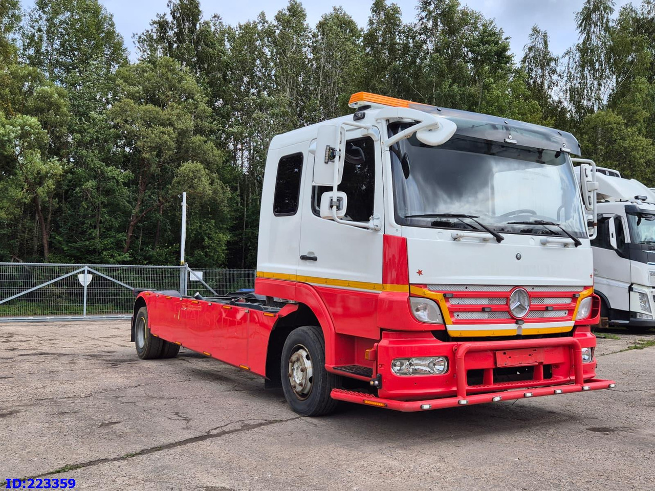 MERCEDES-BENZ Atego 1224 - משאית עם שלדת תא: תמונה 1 MERCEDES-BENZ Atego 1224 - משאית עם שלדת תא: תמונה 1