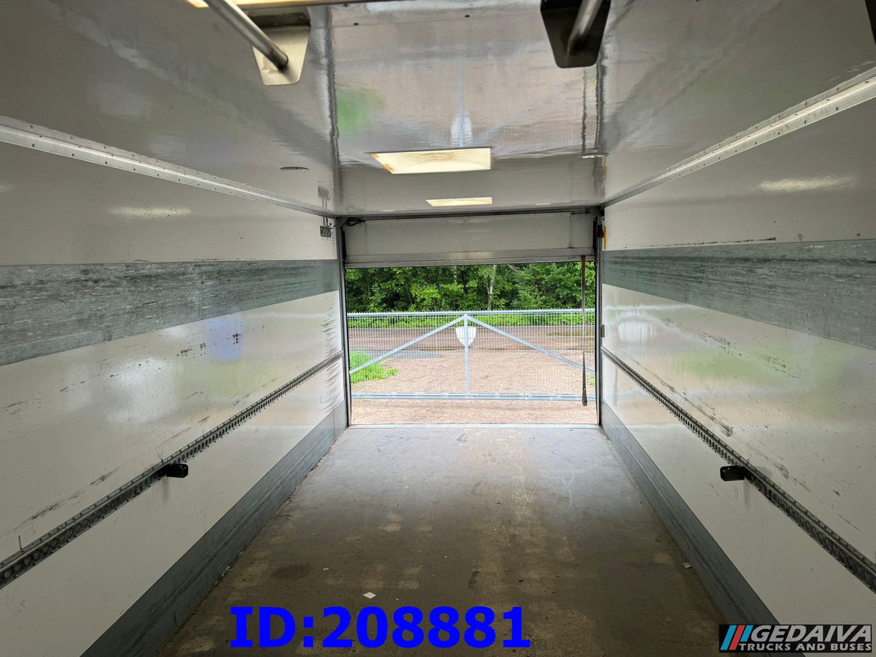 משאית תיבה MERCEDES-BENZ Atego 1224: תמונה 9