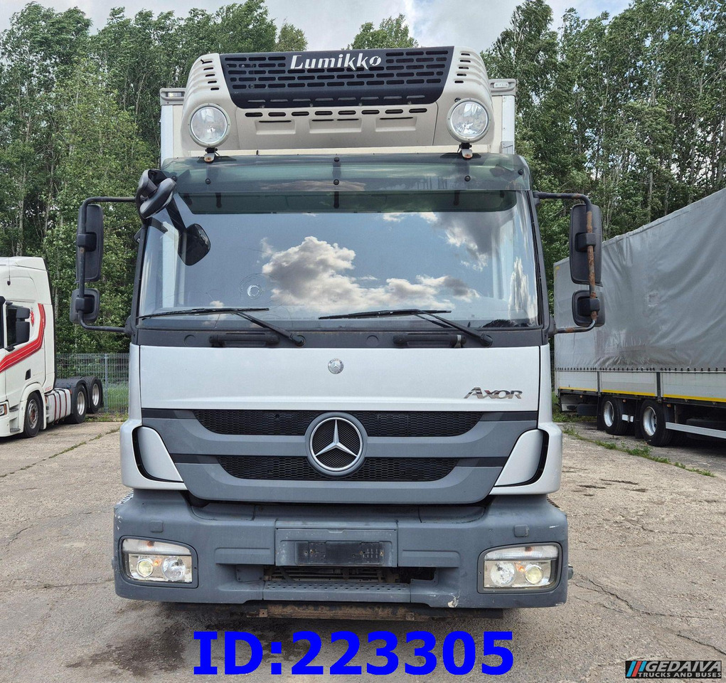 MERCEDES-BENZ Axor 1829 Euro5 Manual + Tail lift - משאית קירור: תמונה 2 MERCEDES-BENZ Axor 1829 Euro5 Manual + Tail lift - משאית קירור: תמונה 2