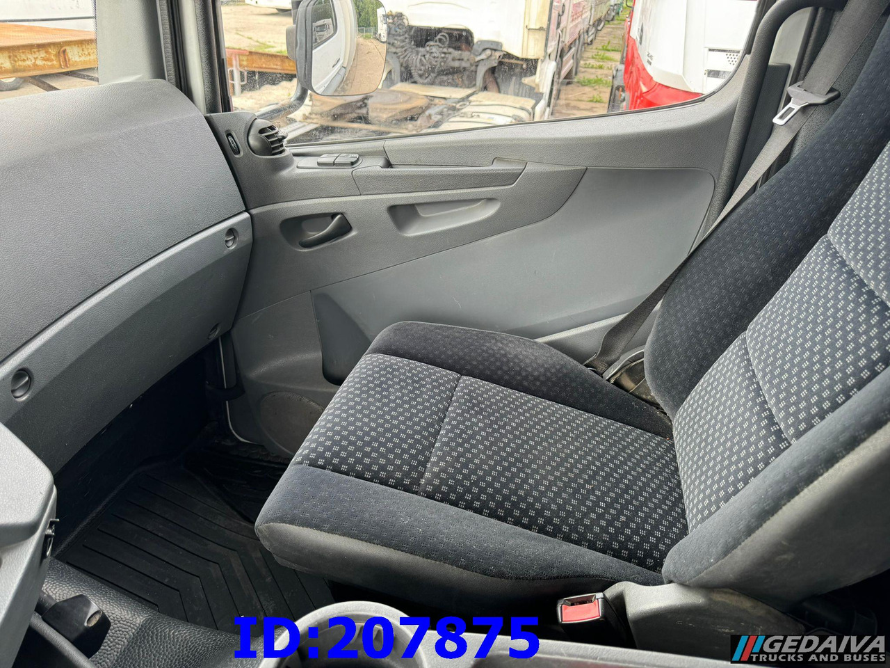 משאית איזותרמית MERCEDES-BENZ Axor 1829 - Euro5 - Manual: תמונה 19