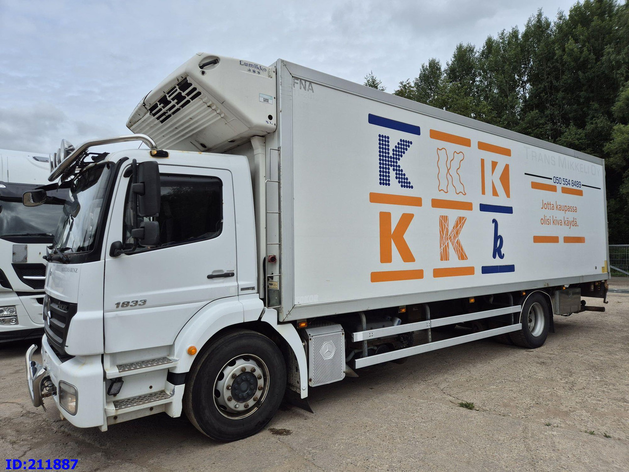 MERCEDES-BENZ Axor 1833 - Manual - משאית קירור: תמונה 1 MERCEDES-BENZ Axor 1833 - Manual - משאית קירור: תמונה 1
