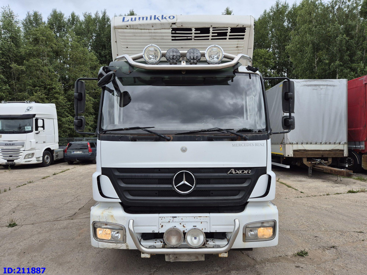 MERCEDES-BENZ Axor 1833 - Manual - משאית קירור: תמונה 2 MERCEDES-BENZ Axor 1833 - Manual - משאית קירור: תמונה 2