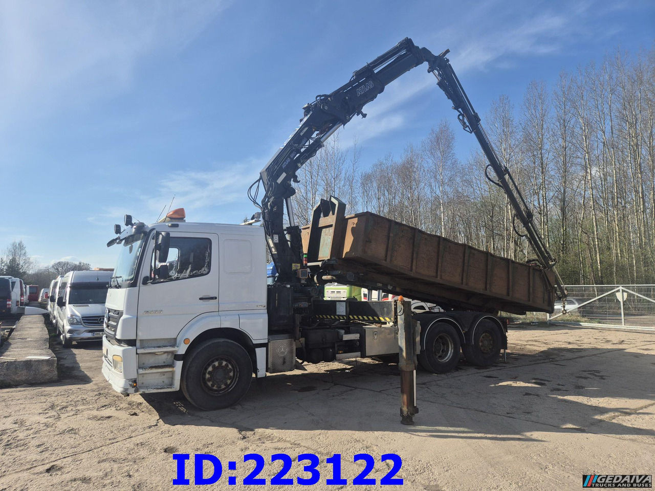 MERCEDES-BENZ Axor 2533 6x2 + Atlas 332.3E Crane - מזהיר: תמונה 1 MERCEDES-BENZ Axor 2533 6x2 + Atlas 332.3E Crane - מזהיר: תמונה 1